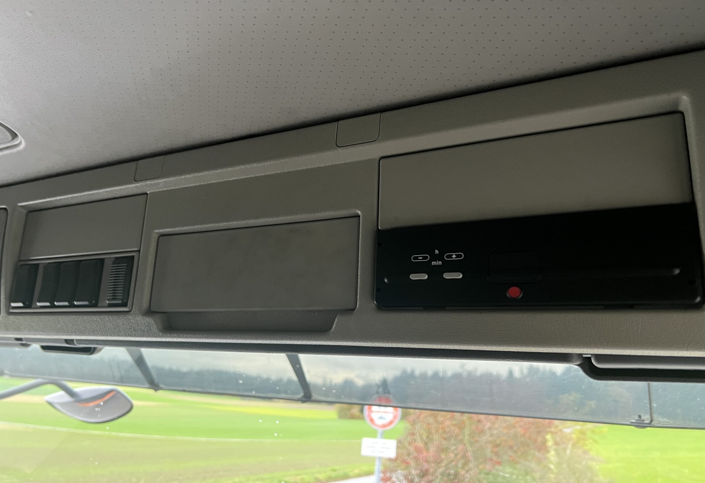 MOTO6625_3049312 vehicle image