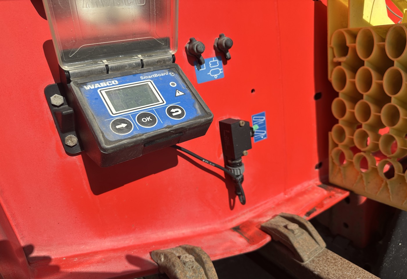 MOTO6625_3049309 vehicle image