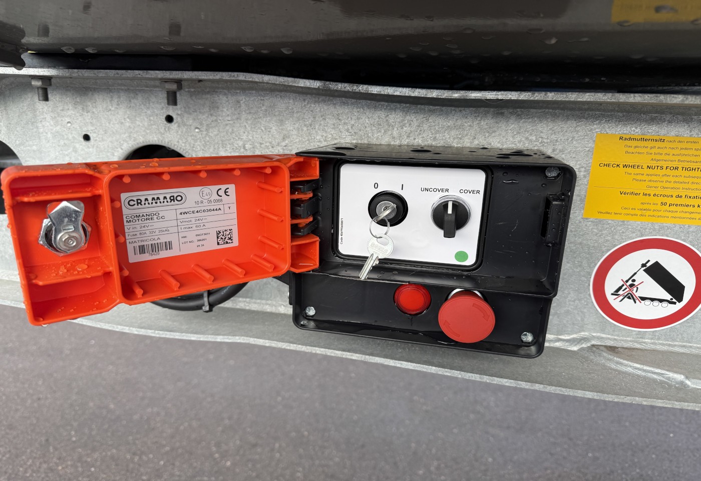 MOTO6625_3049291 vehicle image