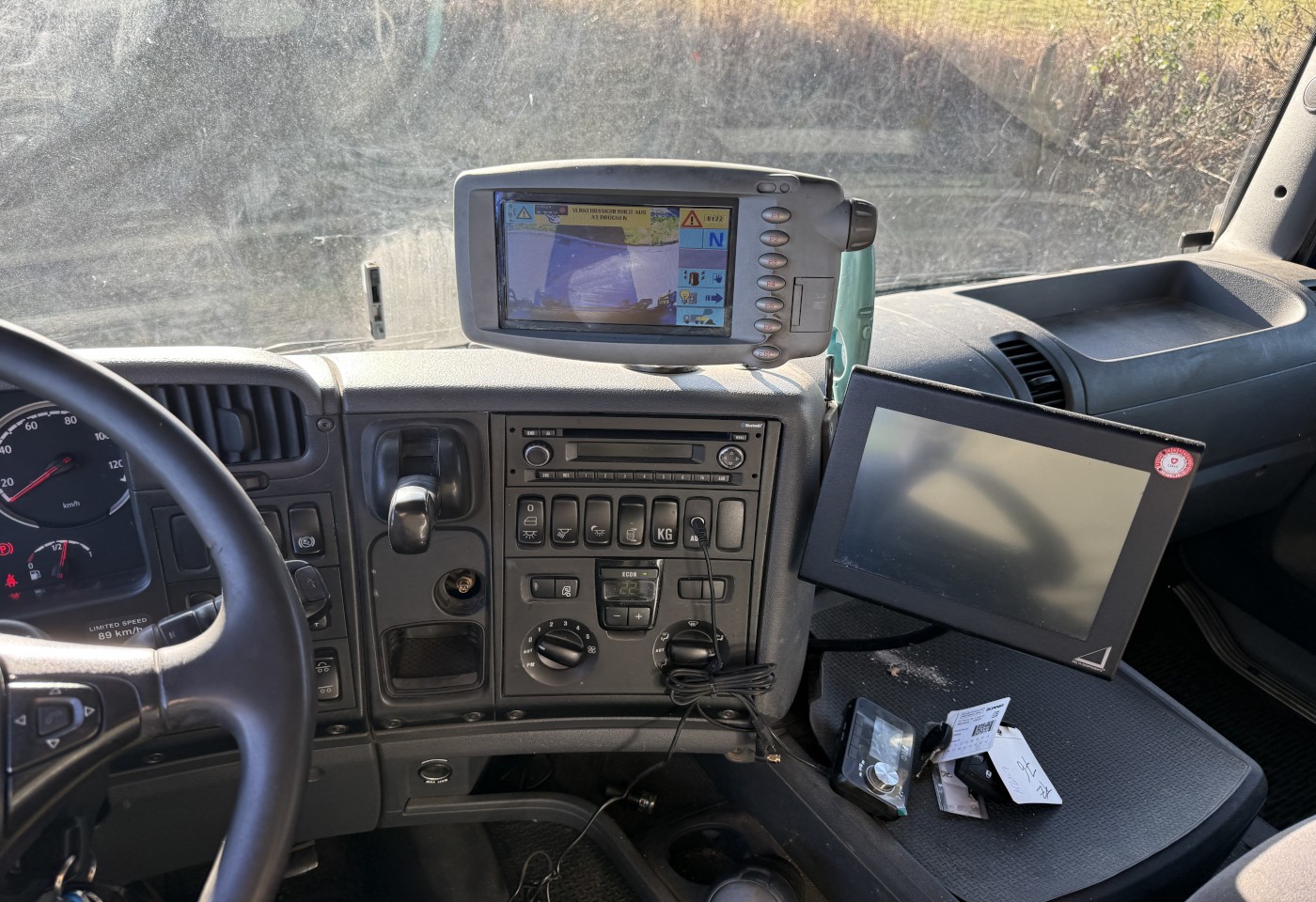 MOTO6625_3049286 vehicle image
