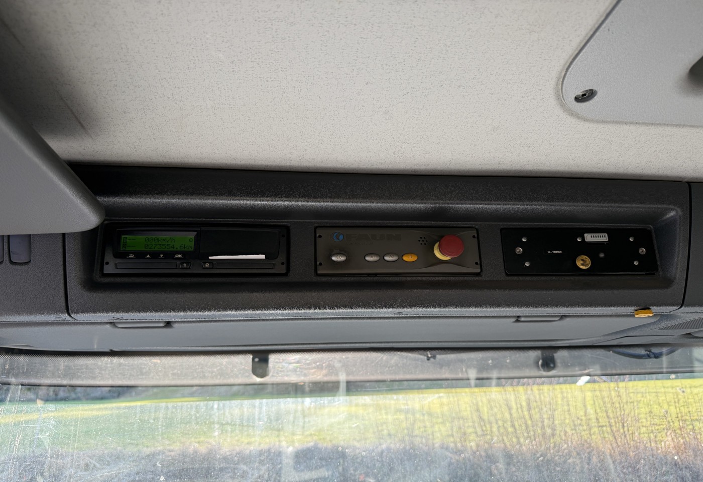 MOTO6625_3049286 vehicle image