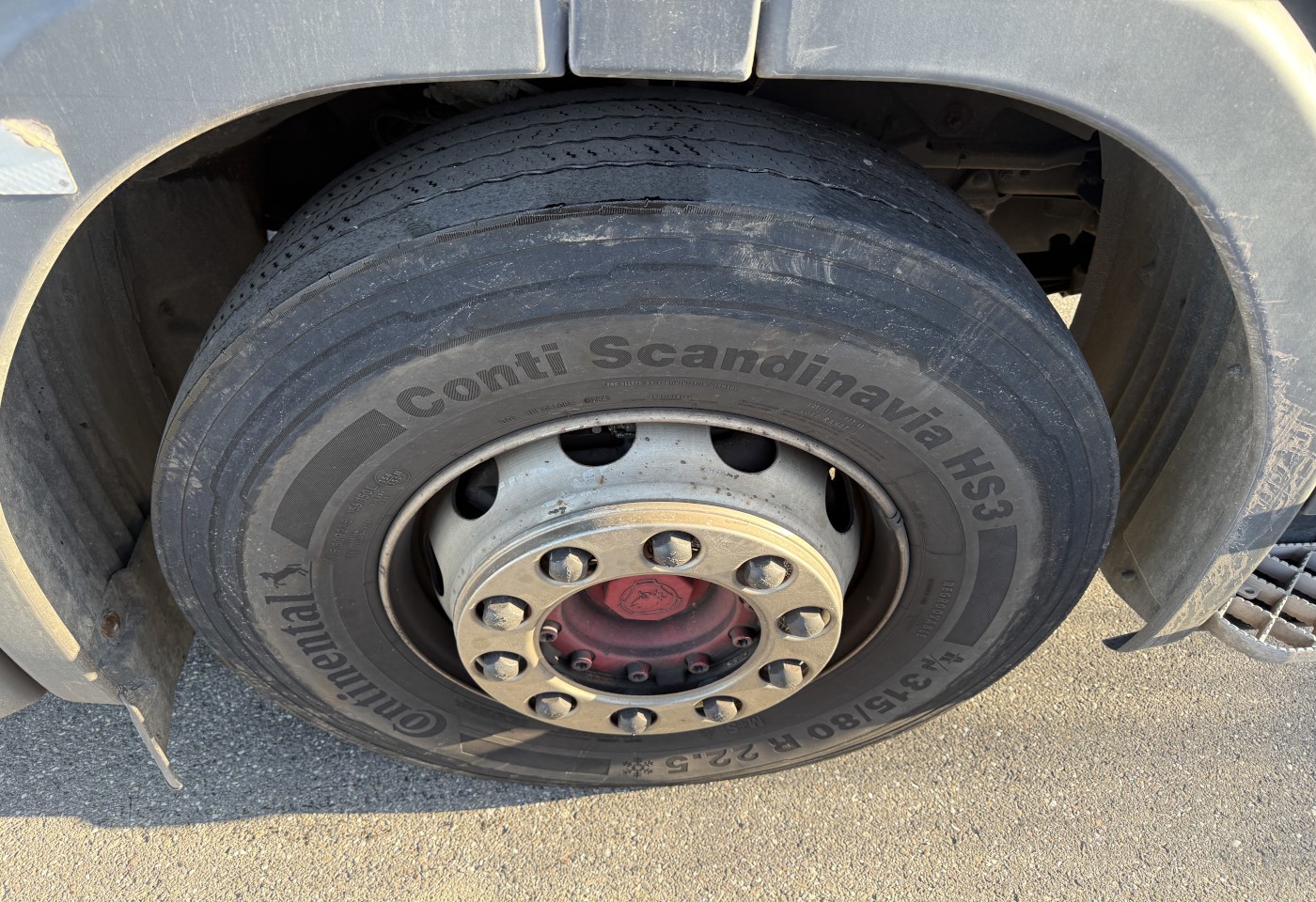 MOTO6625_3049286 vehicle image