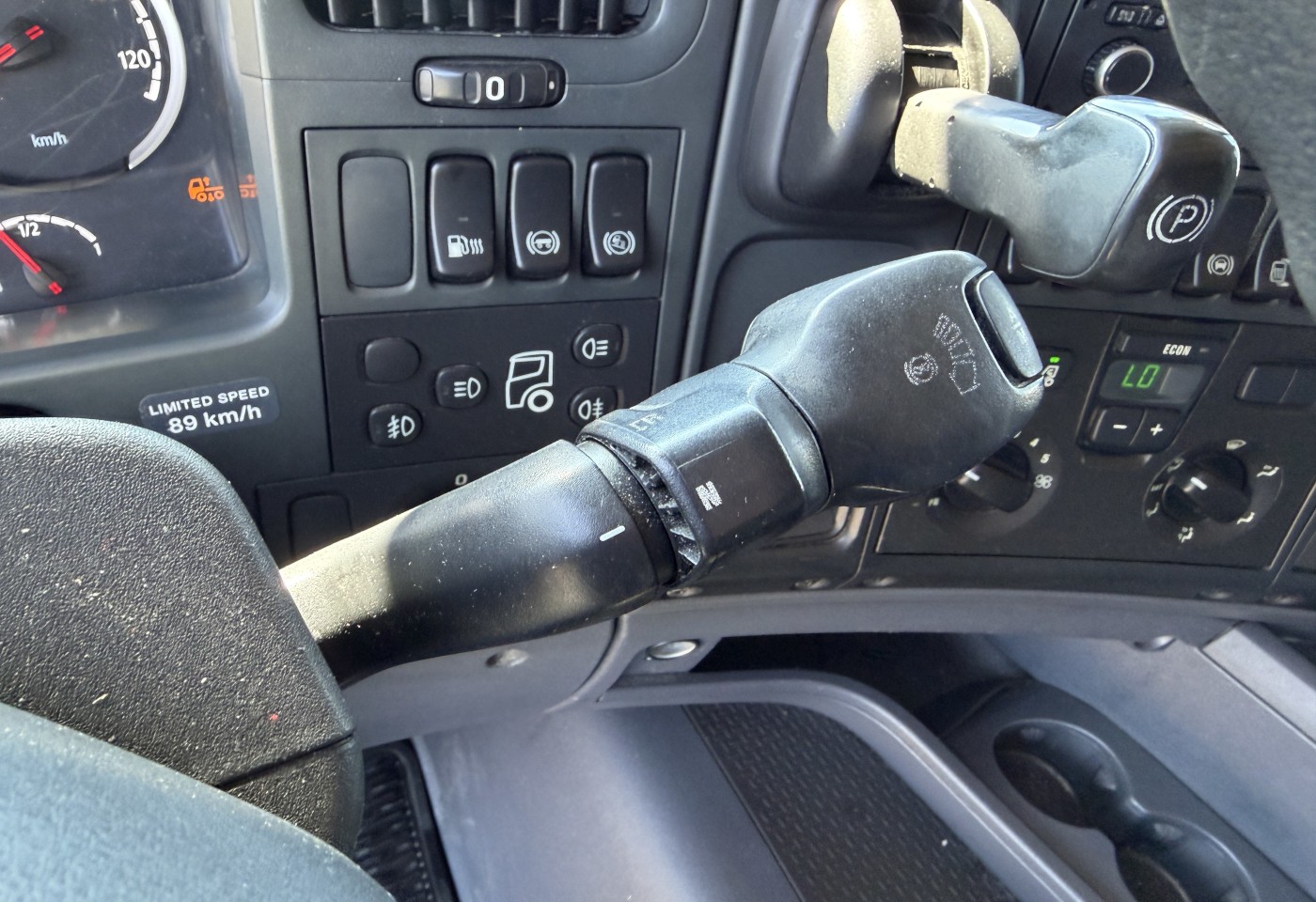 MOTO6625_3049254 vehicle image