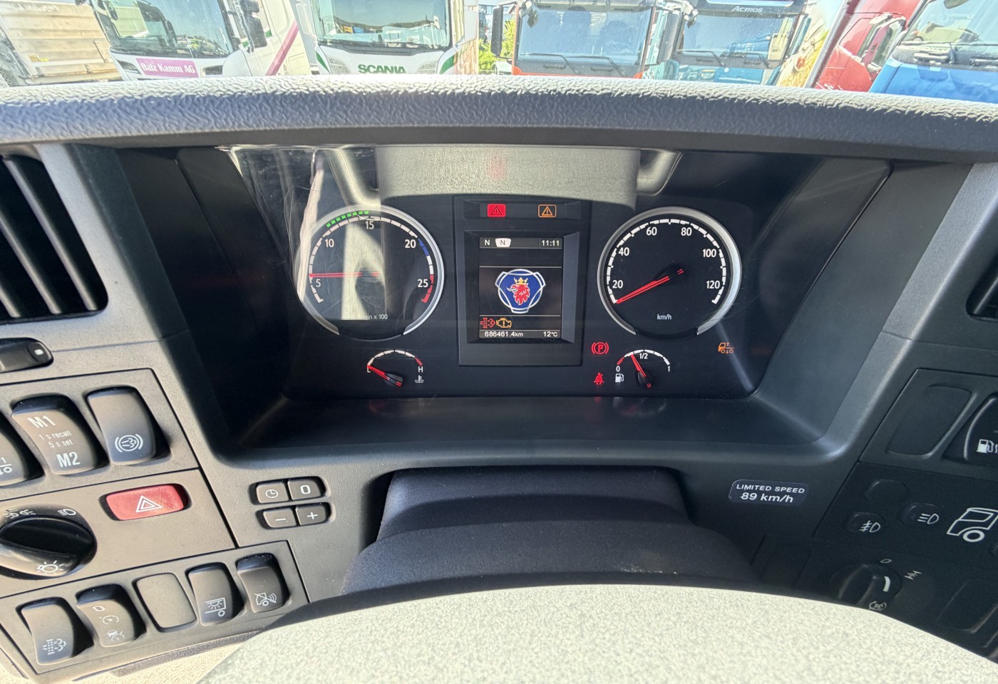 MOTO6625_3049254 vehicle image