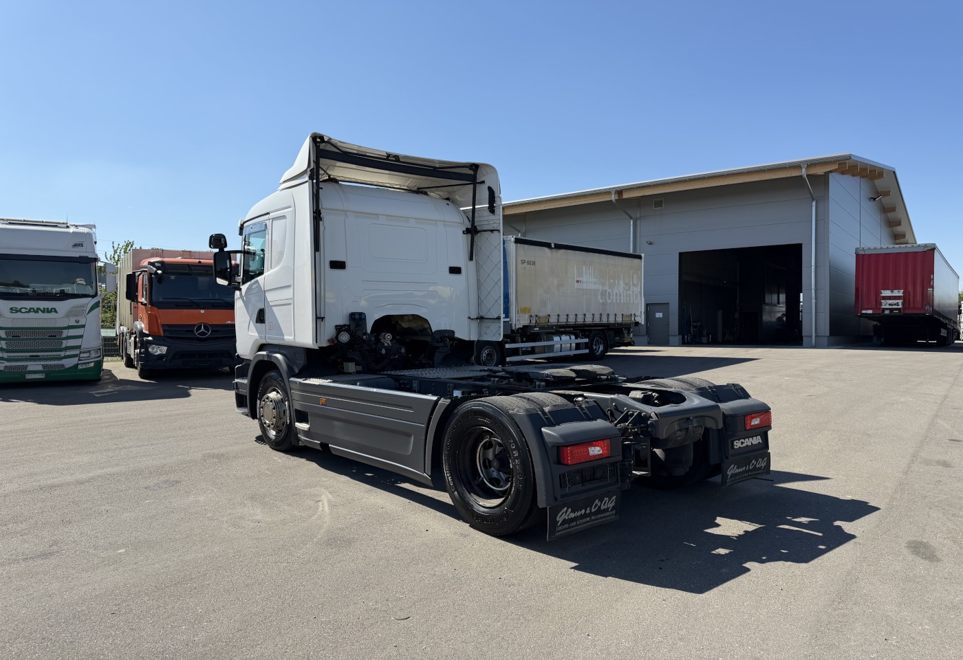 MOTO6625_3049254 vehicle image