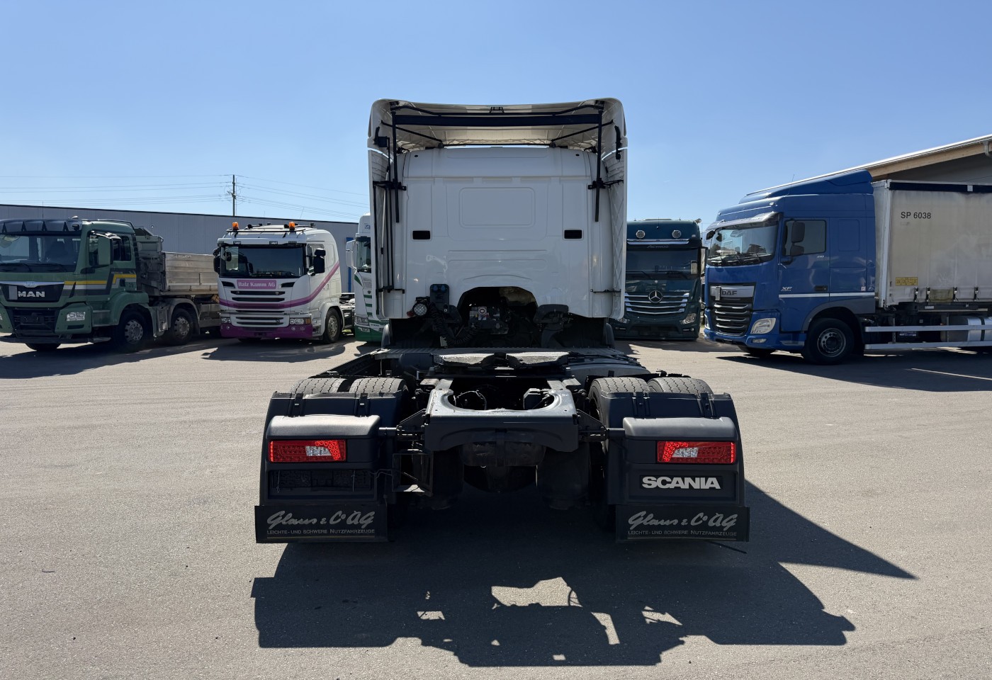 MOTO6625_3049254 vehicle image
