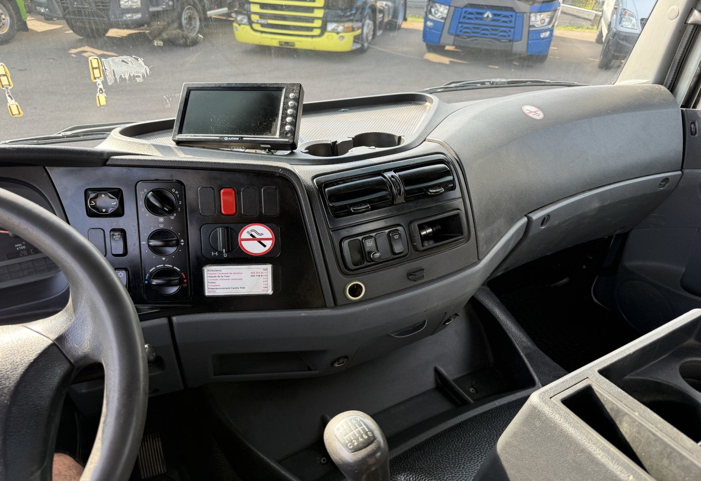MOTO6625_3049203 vehicle image