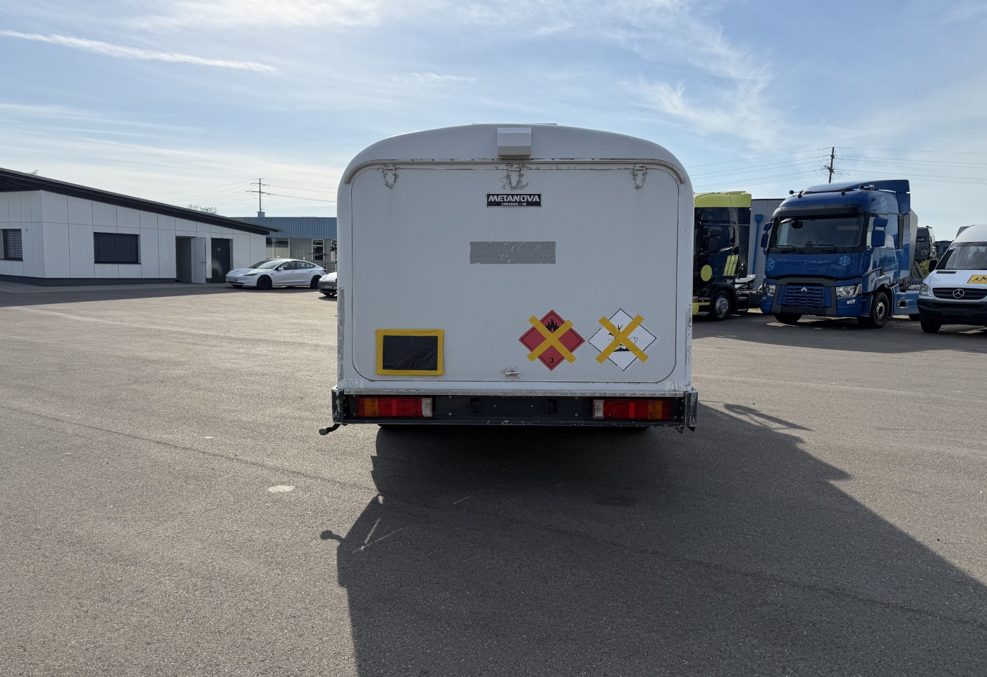 MOTO6625_3049203 vehicle image