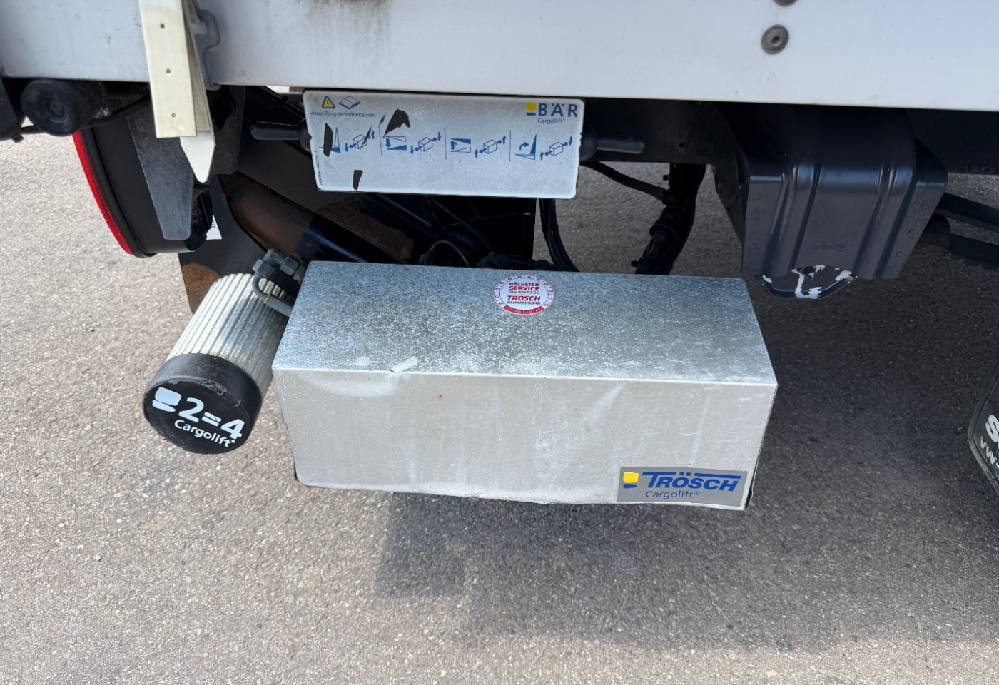 MOTO6625_3049202 vehicle image