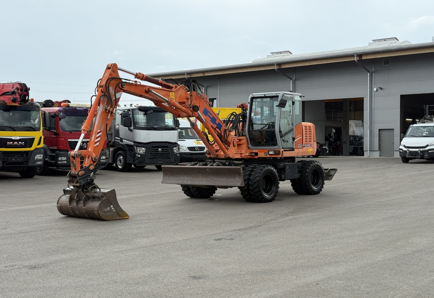 MOTO6625_3049188 vehicle image