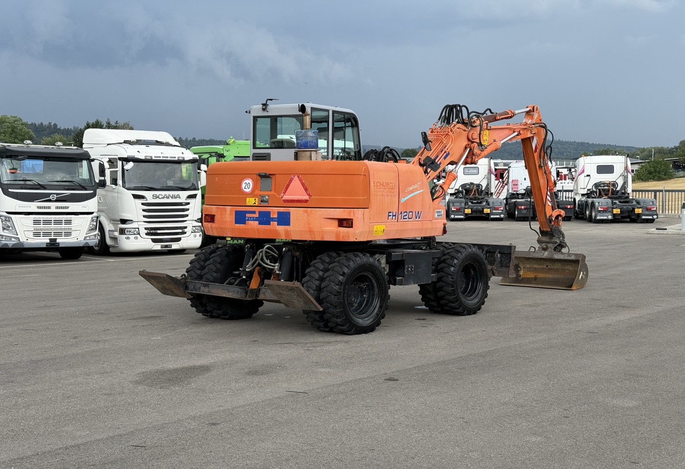 MOTO6625_3049188 vehicle image