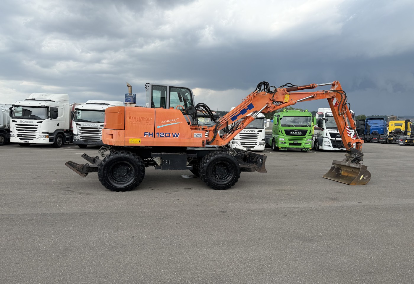 MOTO6625_3049188 vehicle image