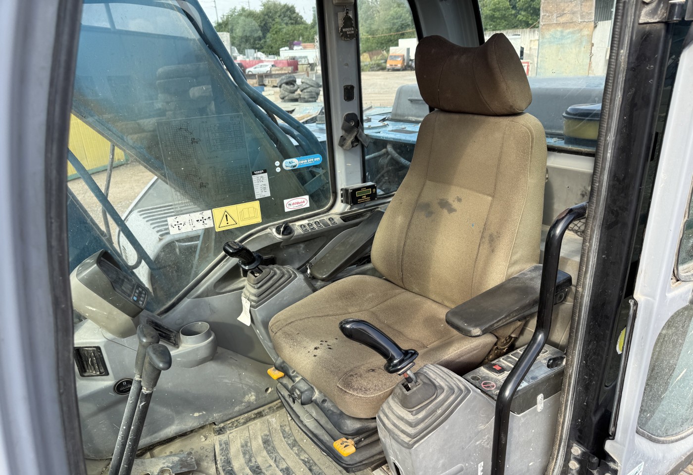 MOTO6625_3049179 vehicle image