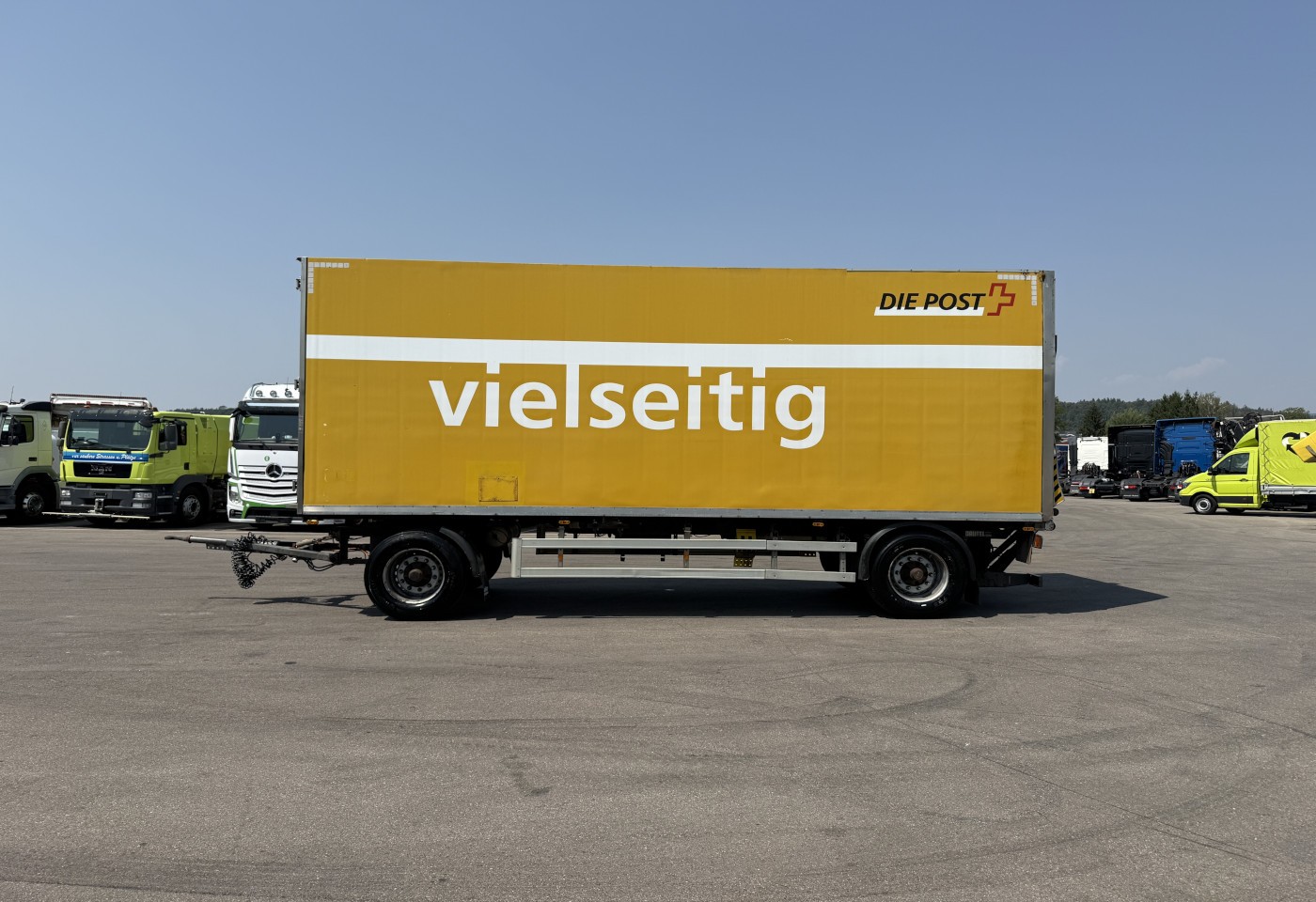 MOTO6625_3049169 vehicle image