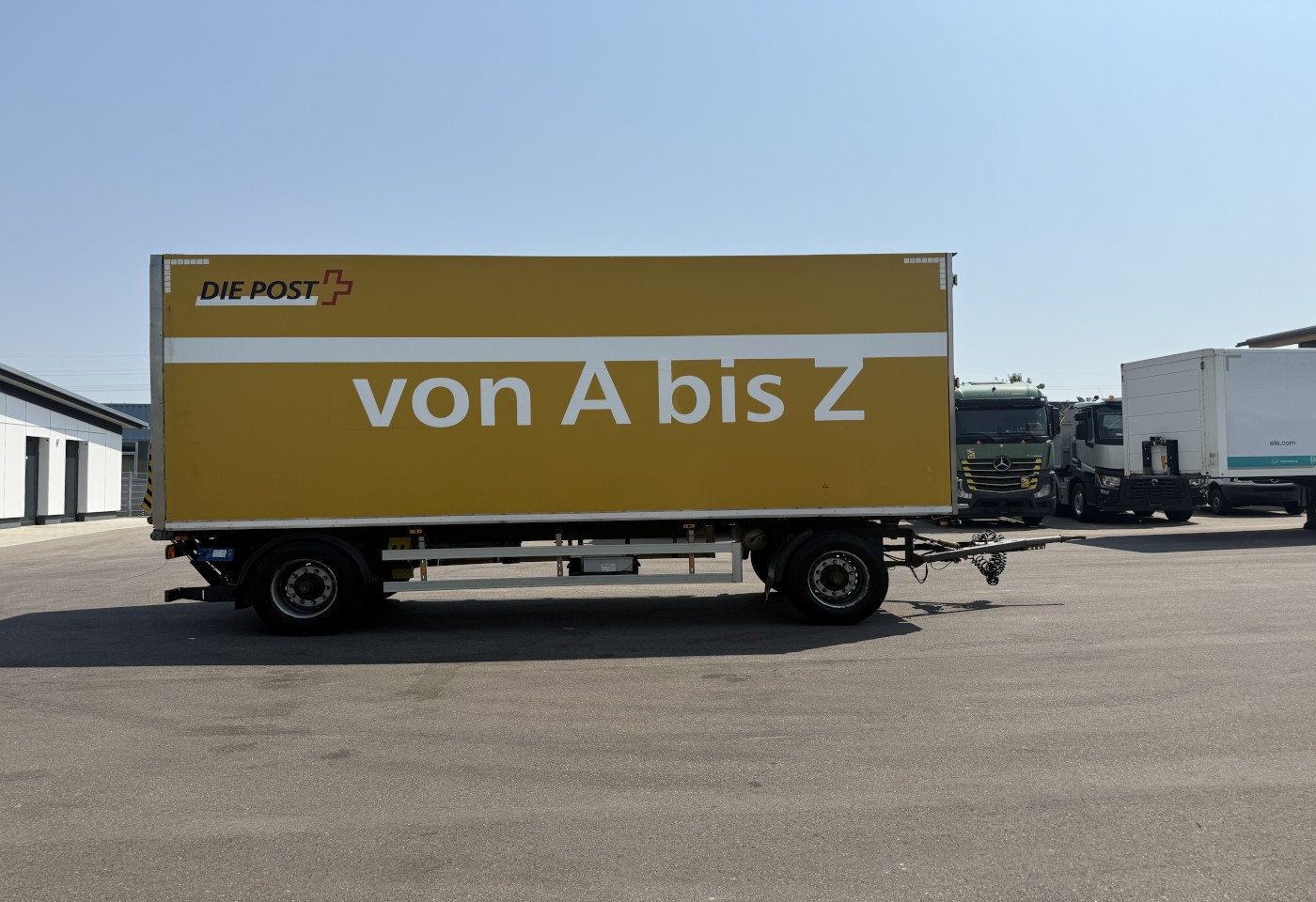 MOTO6625_3049169 vehicle image