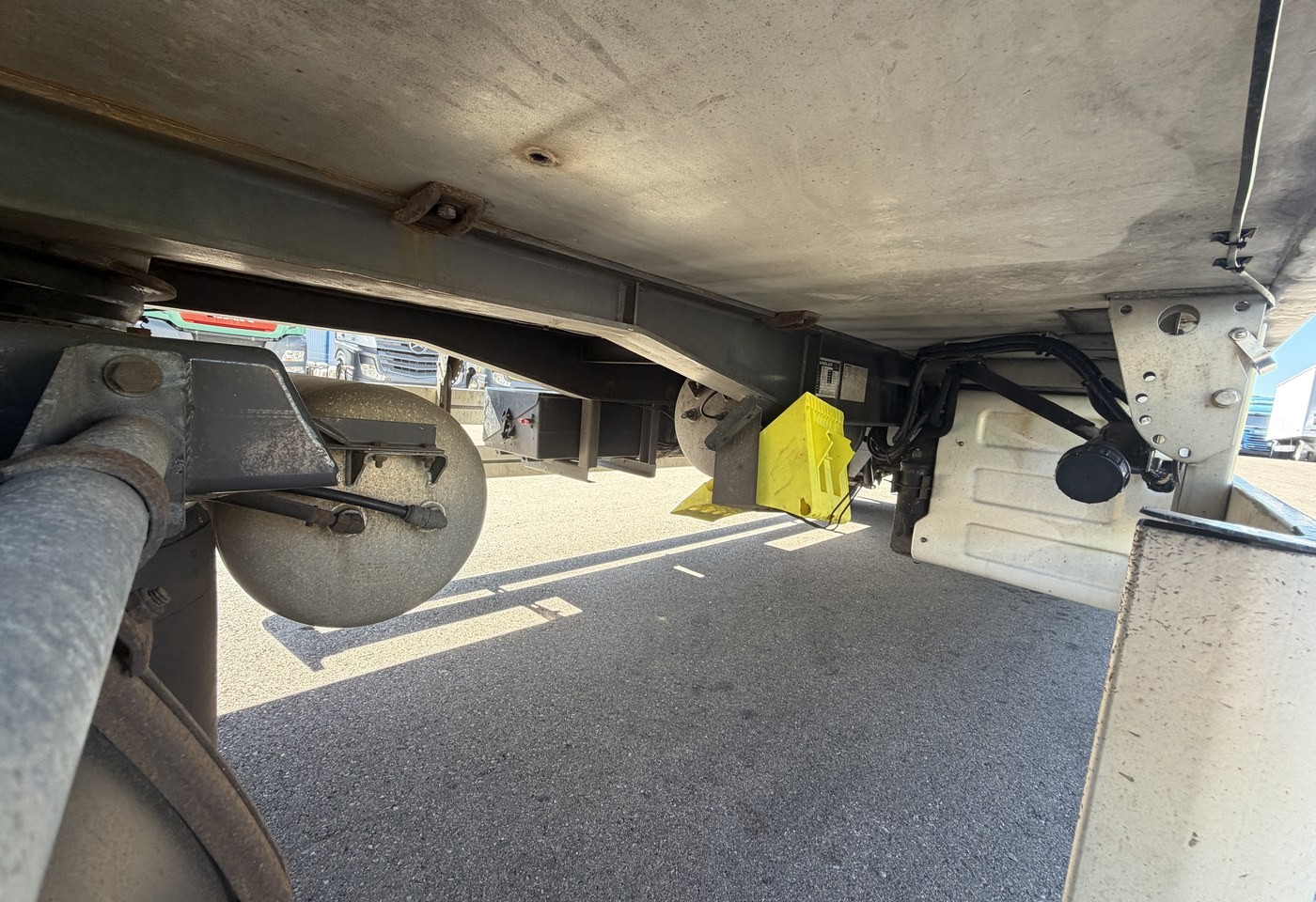 MOTO6625_3049161 vehicle image