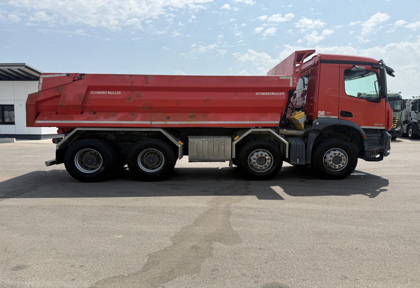 MOTO6625_3049166 vehicle image