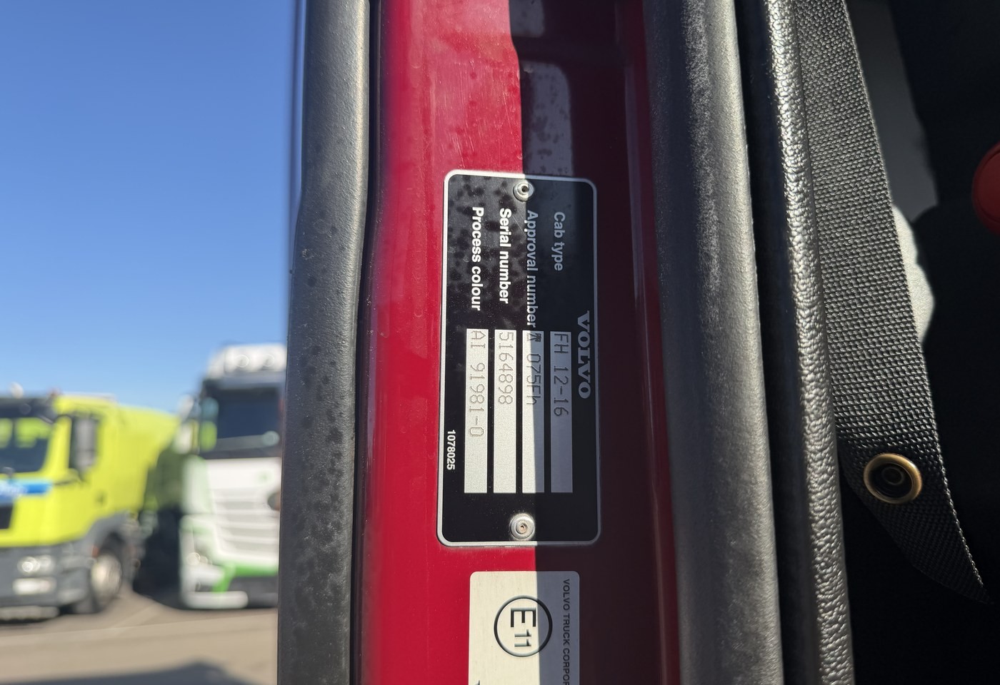 MOTO6625_3049141 vehicle image