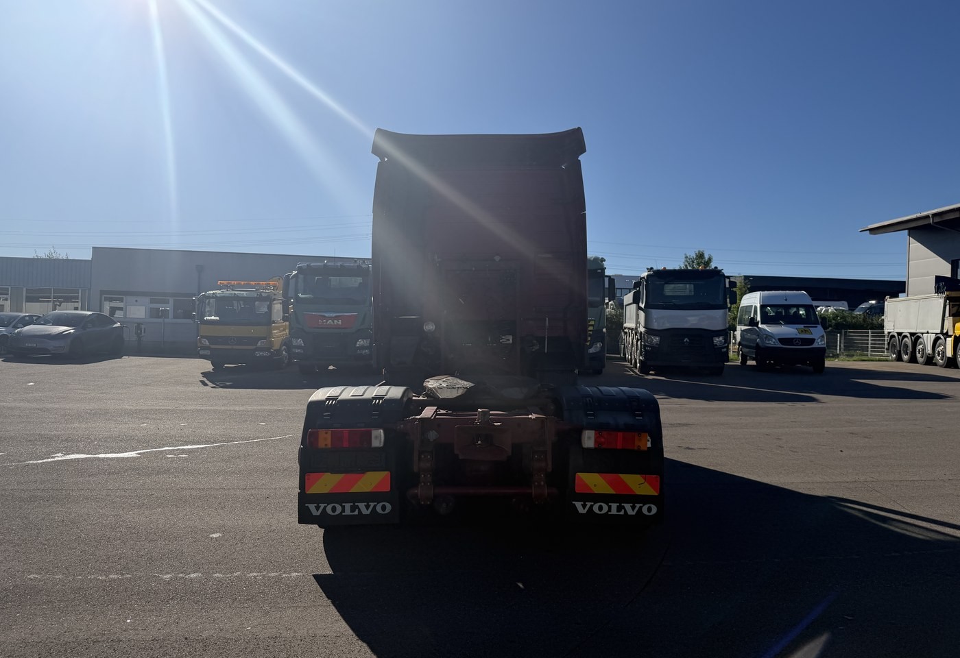 MOTO6625_3049141 vehicle image